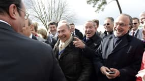 François Hollande, Serge et Olivier Dassault mercredi en Gironde.