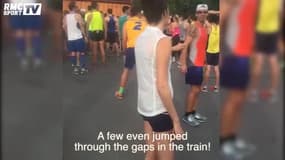 Un marathon bloqué par un train en Pennsylvanie