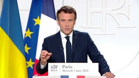 Emmanuel Macron lors de son allocution à l'Elysée le 2 mars 2022