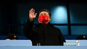 Le président chinois Xi Jinping lors de la cérémonie de clôture des jeux d'hiver de Pékin 2022 le 20 février 2022 dans le stade national à Pékin 