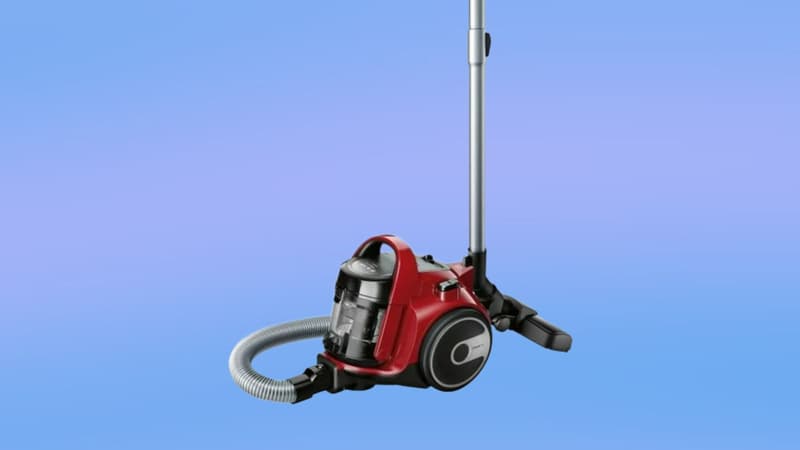 Cet aspirateur sans sac Bosch est à moitié prix sur ce site très connu