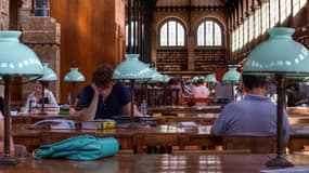 La bibliothèque de la Sorbonne à Paris.