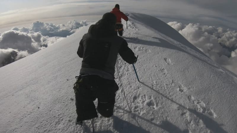 Hari Budha Magar s'entraîne pour escalader l'Everest, en avril 2023