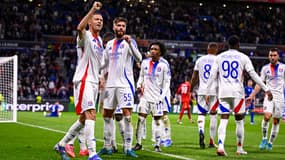 Nemanja Matic et ses coéquipiers lors du match de Ligue Europa entre l'OL et l'Olympiacos, le 26/09/2024