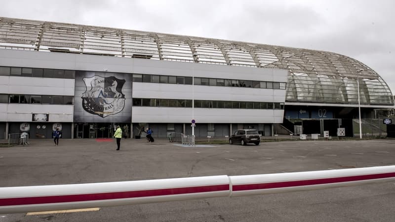 Stade de la Licorne (Amiens)