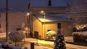 Moselle : neige à Creutzwald - Témoins BFMTV