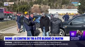 Digne-les-Bains: le centre de tri de La Poste bloqué par les employés en soutien à un ancien collègue