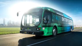Avec une batterie de 660 kWh, ce bus vient de parcourir 1772 km en une seule charge.