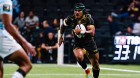 Francis Saili avec Biarritz en Top 14, en avril 2022