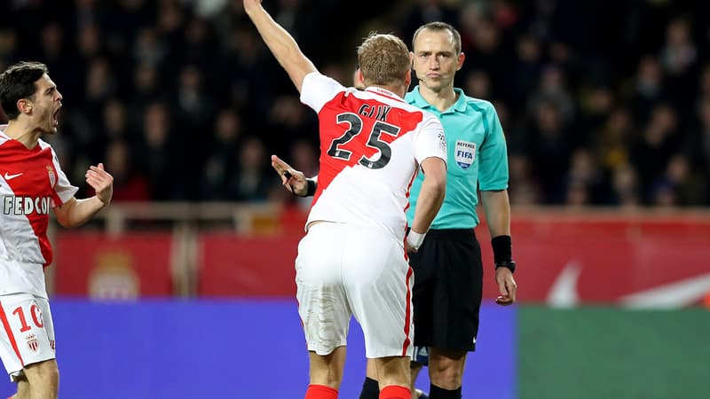 Ruddy Buquet lors de Monaco-Lyon (1-3)