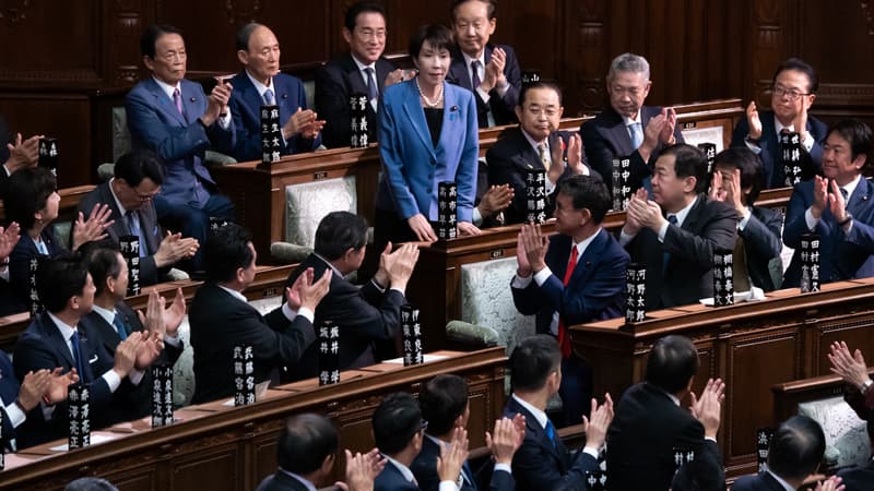 Sanae Takaichi va devoir sortir le chéquier, malgré le mur de l'endettement qui vient au Japon : la croissance est moins élevée qu'attendu