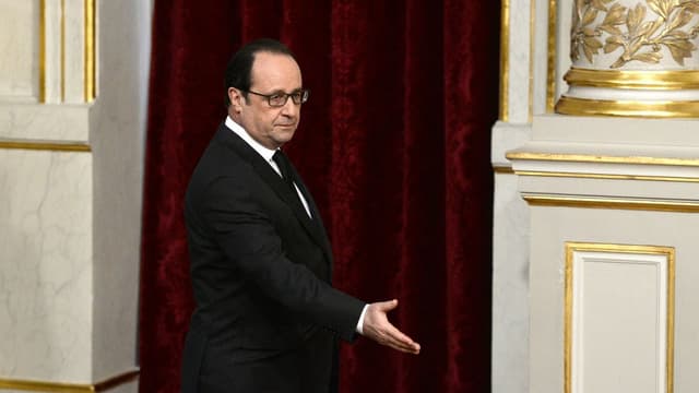 François Hollande revoit les effectifs de l'armée à la hausse