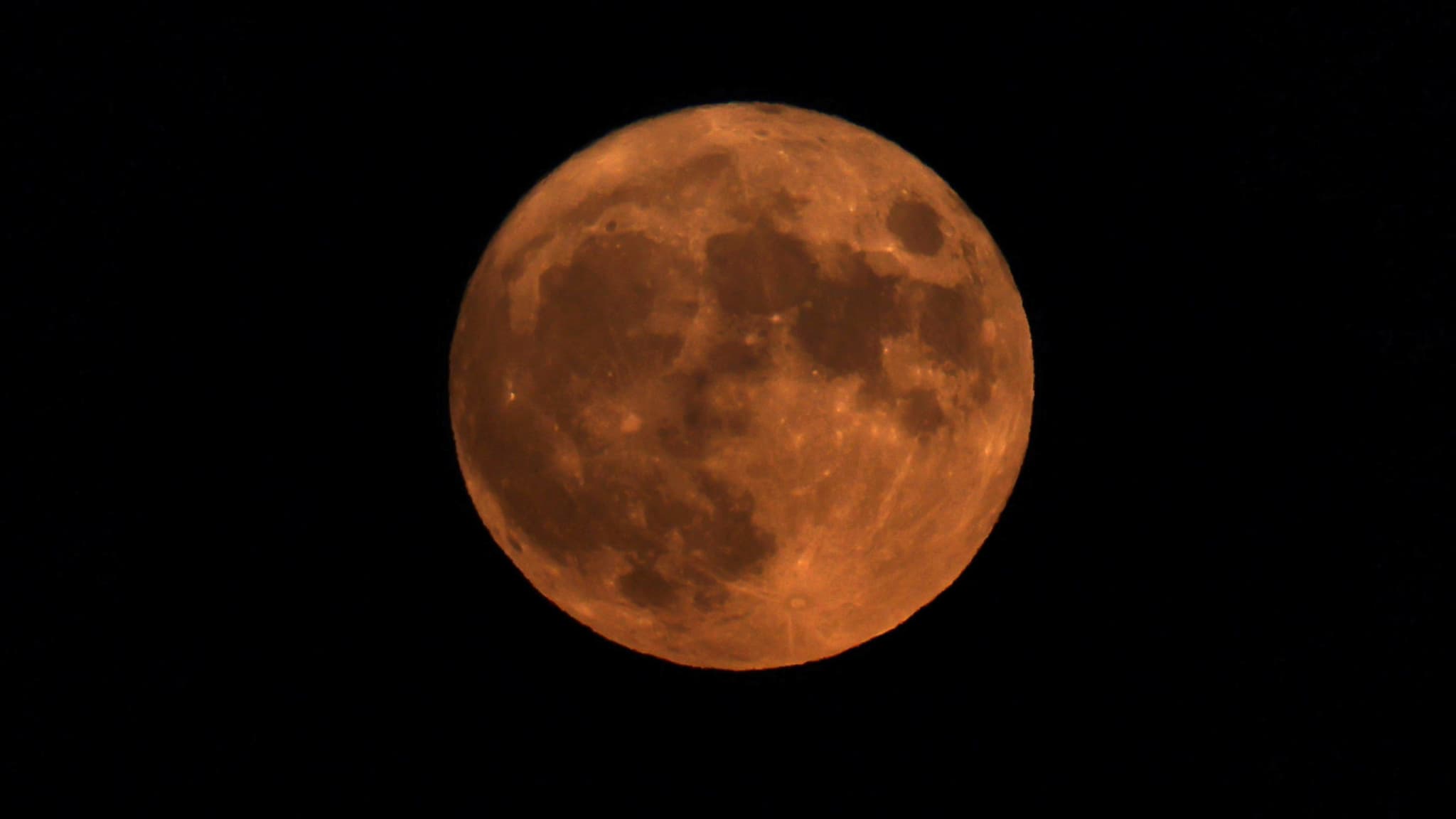 La Super Lune De L Esturgeon Visible En France Ce Mardi Soir