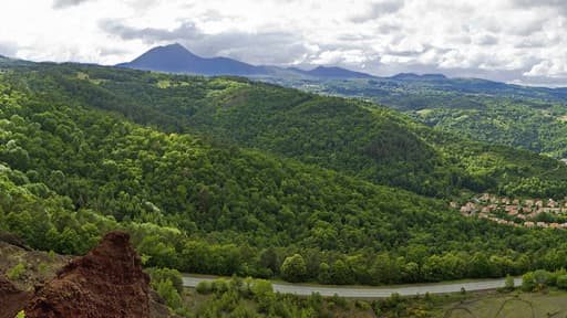 Faille de Limagne, segment du Rift Ouest-Européen