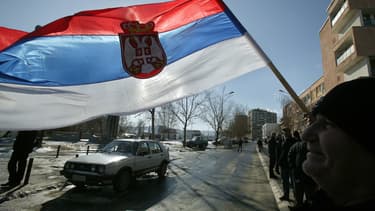 Un drapeau serbe (photo d'illustration)