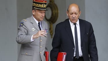 La France va acquérir du matériel militaire pour en faire don à des pays alliés dans la lutte contre le terrorisme à hauteur de 10 millions d'euros en 2017, a annoncé le ministre de la Défense Jean-Yves Le Drian.