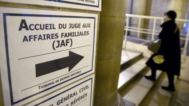 Un avocat a créé une radio dédiée au divorce.