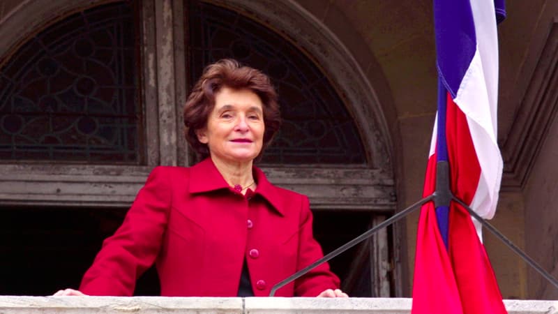 Nicole Catala, ancienne ministre, en 2001