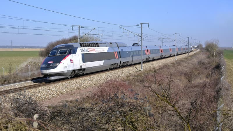 Nord: un véhicule percuté par un TGV à Auby, un mort