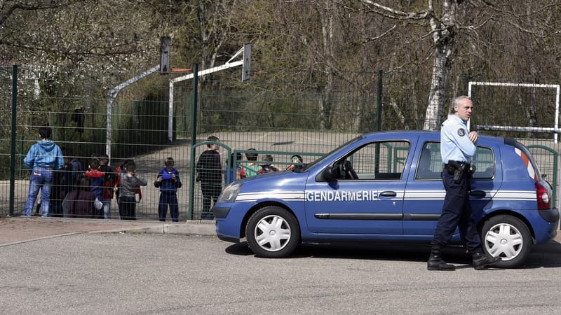 Les familles des enfants victimes des agissements présumés de pédophilie d'un professeur des écoles à Villefontaine vont découvrir en premier les conclusions de l'enquête administrative menée à ce sujet ce jeudi.