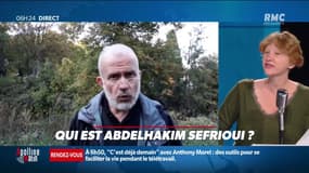 Devant le collège de Conflans-Sainte-Honorine où enseignait la victime