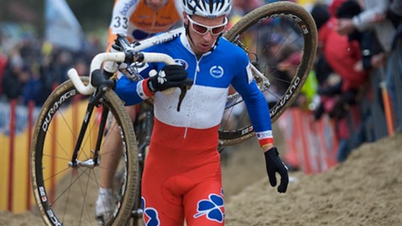 Francis Mourey, au pied du podium des Championnats du monde