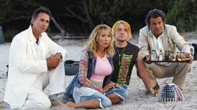 Thierry Lhermitte, Marie-Anne Chazel, Michel Blanc et Christian Clavier dans "Les Bronzés 3"