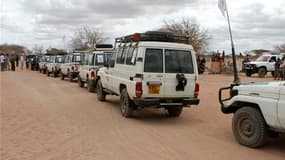 Convoi de véhicules d'organisations humanitaires au camp de réfugiés de Dadaab, à la frontière du Kenya et de la Somalie. Depuis que l'état de famine a été décrété la semaine dernière, les cortèges de 4x4 ont atteint les zones les plus reculées de la Corn