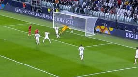 L'arrêt énorme de Hugo Lloris