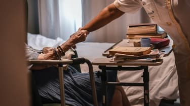 Une plateforme numérique permettant de recueillir les signalements de maltraitances dans les Ehpad va être lancée prochainement (photo d'illustration).