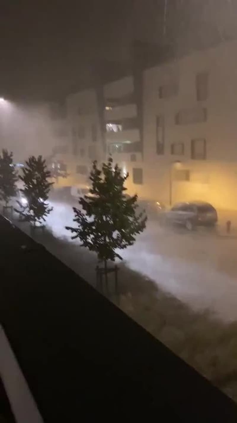 INONDATIONS DANS L'HERAULT - Témoins BFMTV