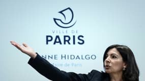 La maire de Paris Anne Hidalgo lors d'une conférence de presse le 21 mars 2019 à Paris