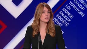 Maud Bregeon sur le plateau de BFMTV ce dimanche 16 novembre 2025 sur BFMTV.