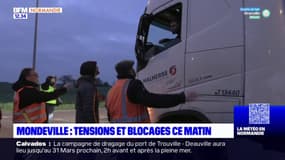Retraites: un barrage filtrant devant la zone commerciale de Mondeville à Caen