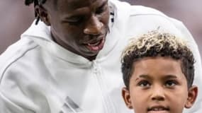 Vinicius et Saint West lors de Real Madrid-Valladolid, le 25 août 2024.