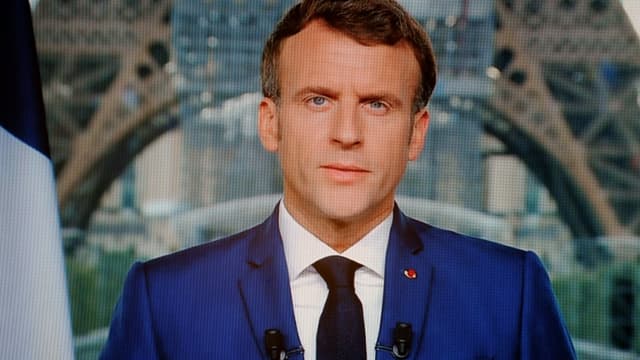 Intervention d'Emmanuel Macron le 12 juillet 2021 depuis le Grand Palais éphémère