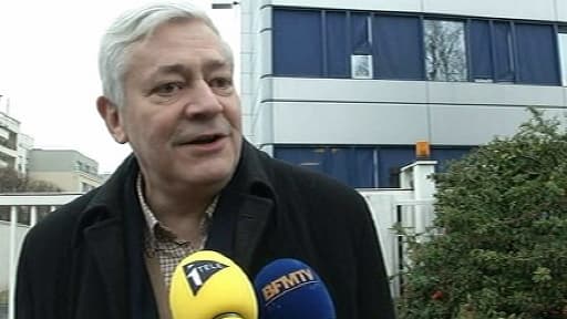 Le FN Bruno Gollnisch dénonce "la propagande homosexuelle"