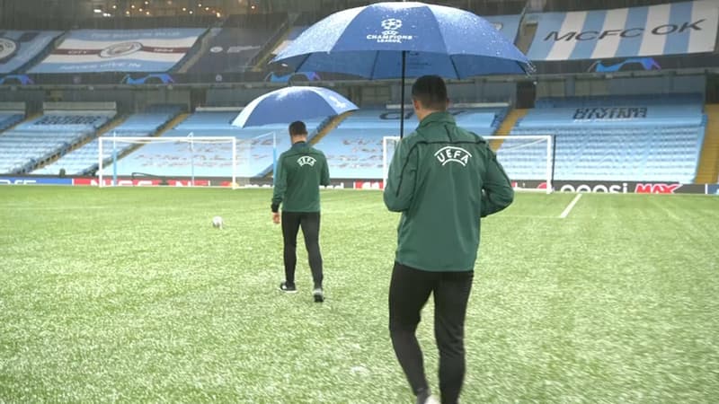 tempête en Angleterre, la pelouse recouverte de grêle avant le match