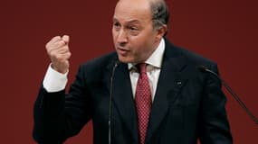 Laurent Fabius, ancien Premier ministre, député socialiste de Seine-Maritime, qui publie "Le cabinet des douze" (Ed. Gallimard), était l’invité des GG ce vendredi.