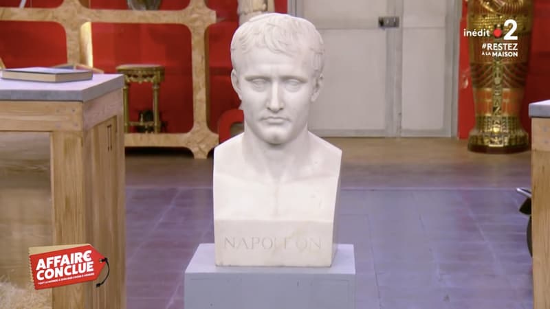 Le buste de Napoléon dans Affaire Conclue