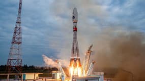 Décollage de la fusée russe Soyouz, qui emporte la sonde Luna-25 afin que celle-ci se pose sur la Lune, le 11 août 2023