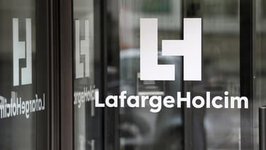 Le groupe est issu de la fusion en 2015 du français Lafarge avec le suisse Holcim.