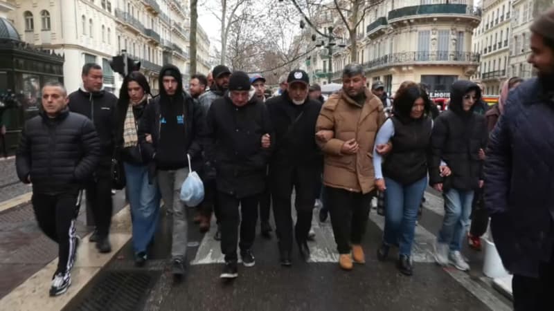 Mort de Rolland Courbis: l'émouvant cortège des supporters de l'OM avant les obsèques du "Coach" à Marseille
