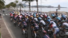 Le grand départ du Tour de France a été donné à Nice, samedi 29 août 2020