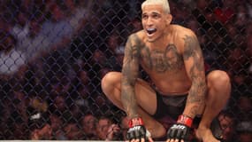 Charles Oliveira avant son combat contre Justin Gaethje à l'UFC 274 en mai 2022