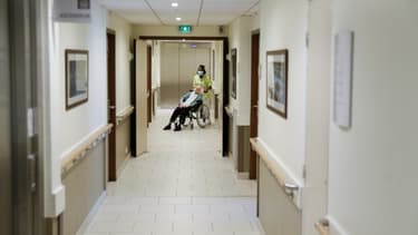 25% des professionnels travaillant en Ehpad et 65% des résidents souhaitent se faire vacciner selon une enquête menée par la Fnadepa auprès de ses établissements adhérents
