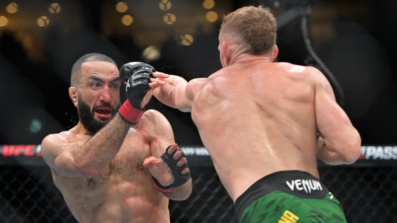https://images.bfmtv.com/gIGAjEdllMzyaDFuBWQtbQTpfpU=/0x0:2048x1152/800x0/images/Bilal-Muhammad-face-a-Jack-Della-Maddalena-a-l-UFC-315-a-Montreal-le-10-mai-2025-2080010.jpg