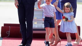 George et Charlotte arrivant à l'aéroport de Berlin le 19 juillet 2017.