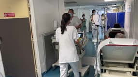 Avec 120 nouveaux patients accueillis chaque jour, les urgences de Salon-de-Provence craignent la saturation.