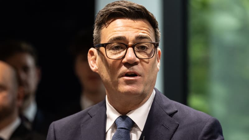 "Défendre l'intérêt national avant tout autre chose": le Premier ministre britannique Andy Burnham promet de tenir tête à Donald Trump en cas de désaccord